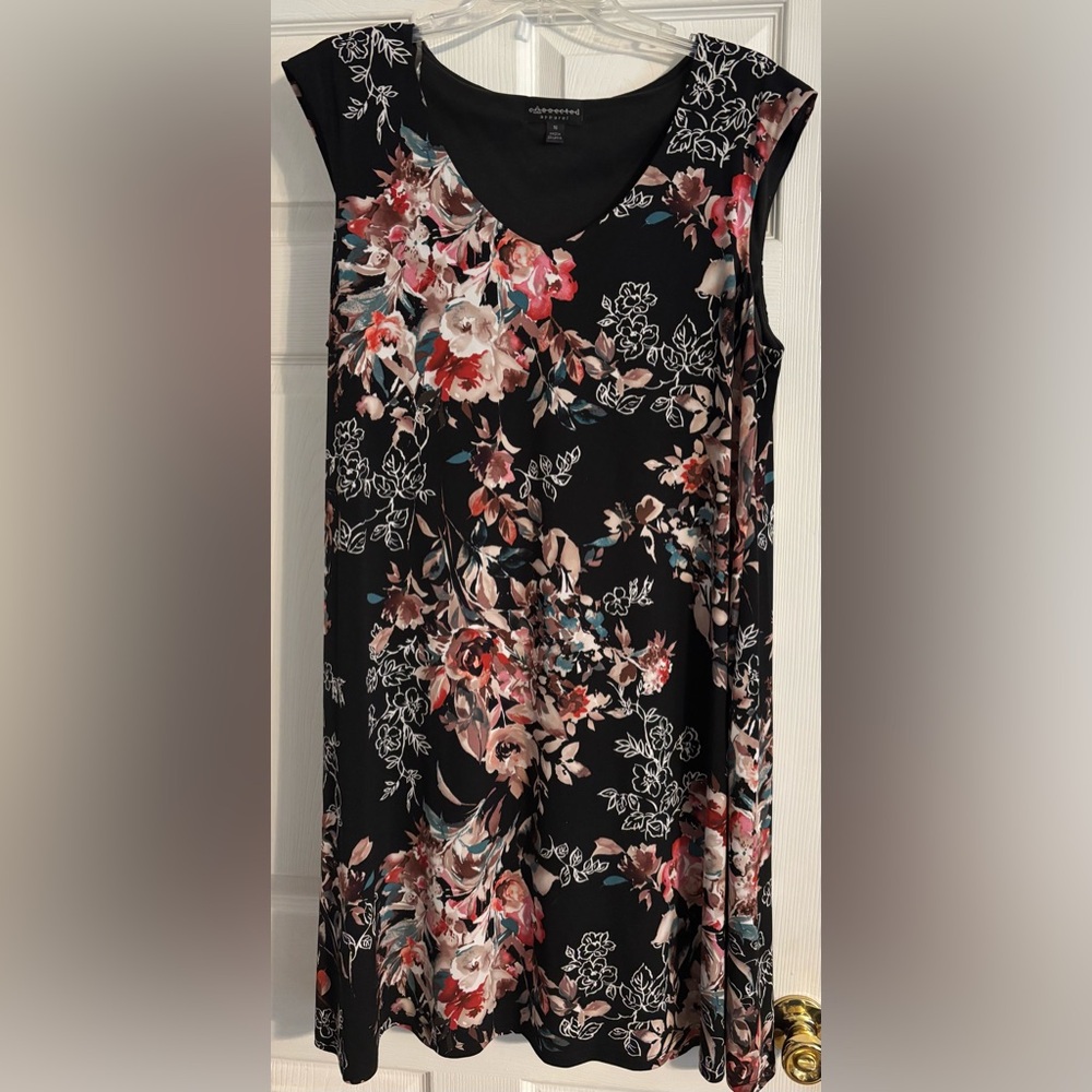 Sleeveless Black Floral Dress